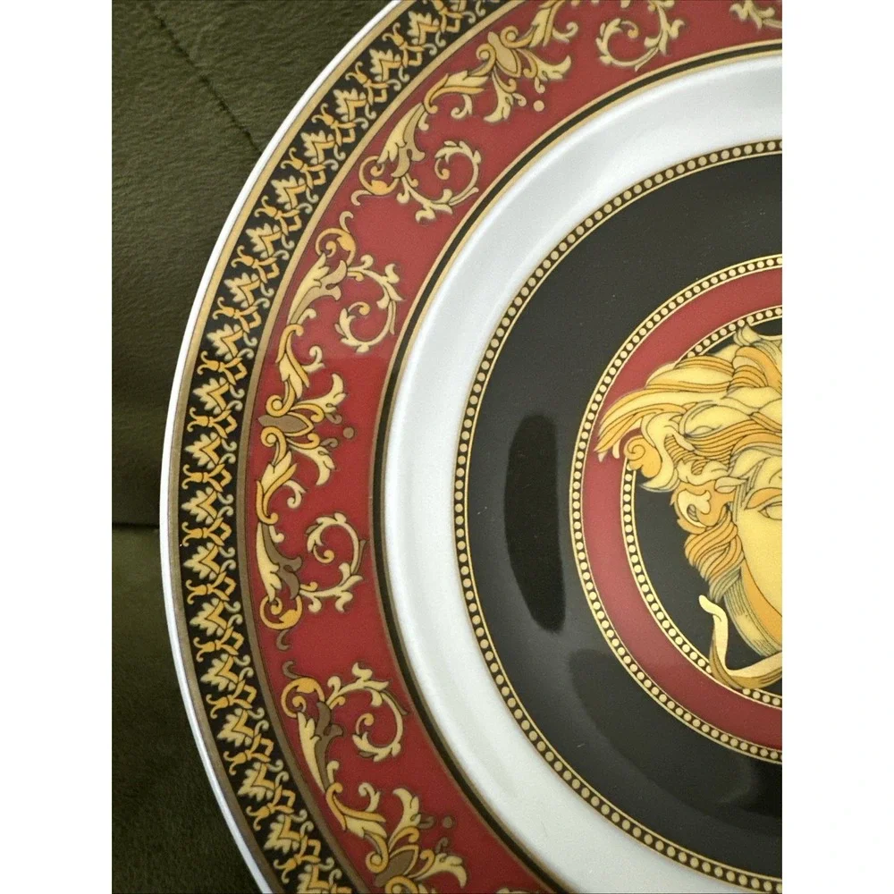 Versace Medusa‎ Bread and Butter plate 7inch w/ Gold Rosenthal Germany